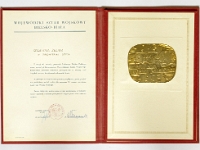 Awers Medalu 40-lecia Ludowego Wojska Polskiego dla Odlewni Żeliwa, nadanego przez Kierownictwo Wojewódzkiego Sztabu Wojskowego w 1983 r.