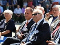 Na pierwszym planie w środku: Marek Podgrodzki - obecny Prezes Zarządu oraz Władysław Adamiec, Dyrektor Naczelny Odlewni w latach 1955 - 1978.