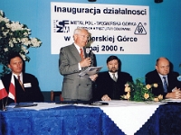 Inauguracja działalności METALPOLU. Maj 2000 r. Przemawia Jean Pierre Frot - ówczesny Prezes Zarządu.